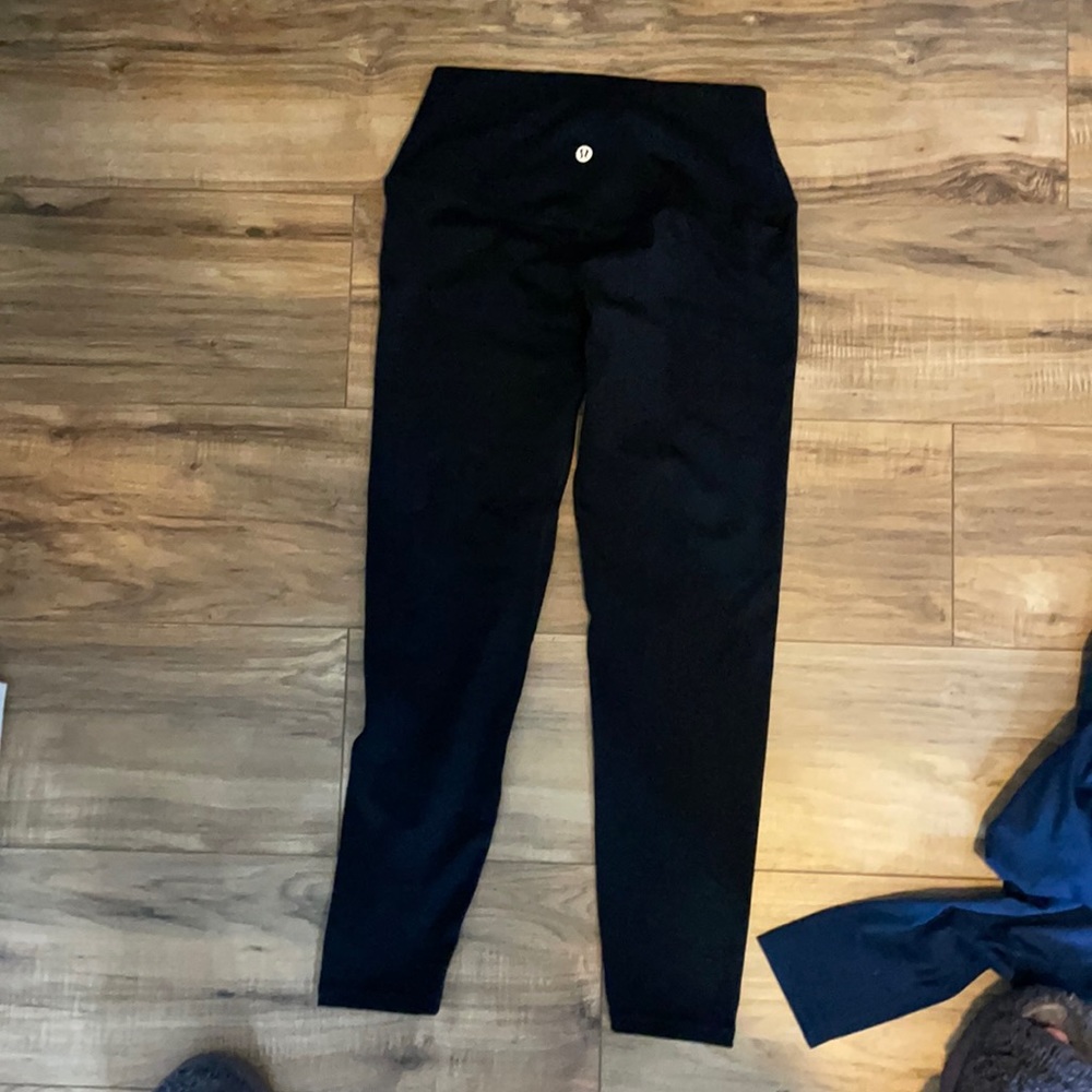Black leggings